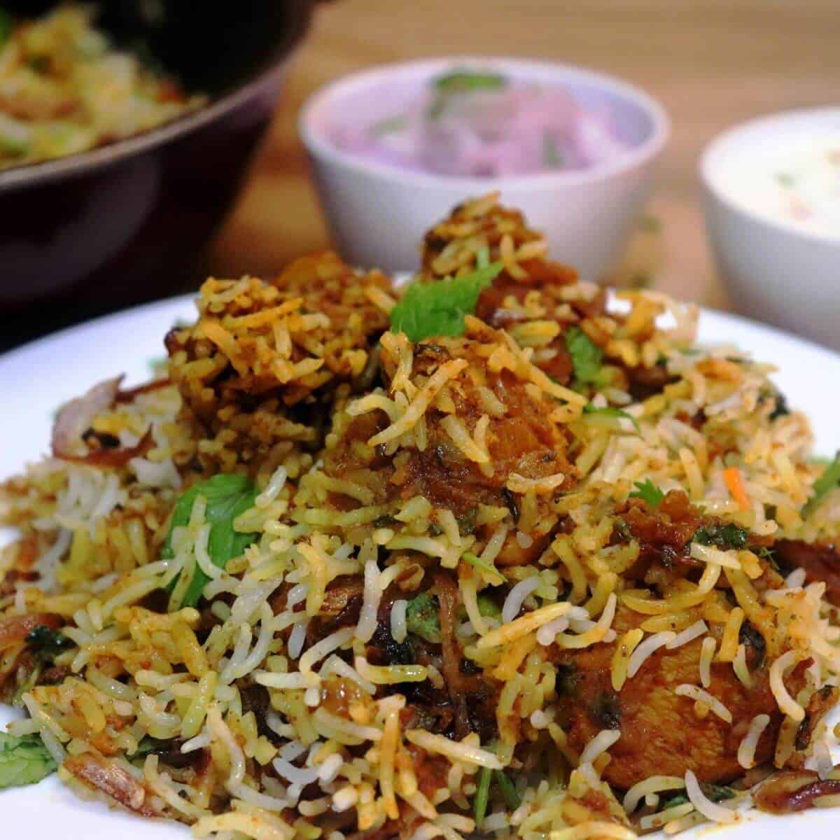 hyderabadi chicken dum biryani recipe | how to make hyderabadi biryani