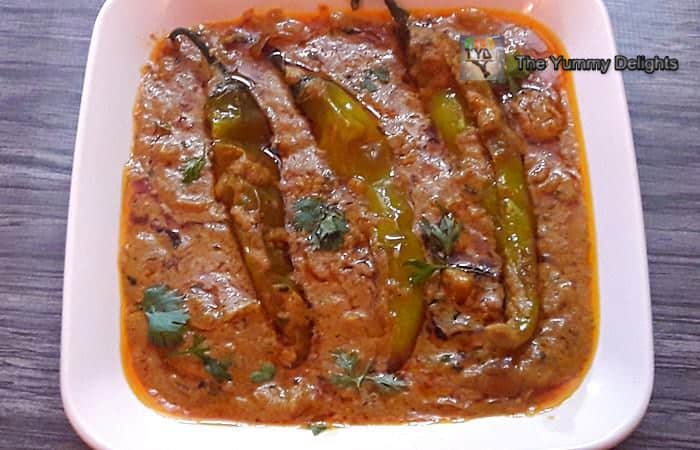 close-up of mirchi ka salan in a white plate