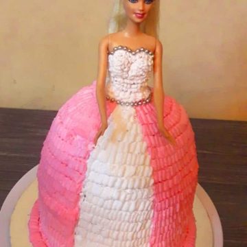 doll cake 12