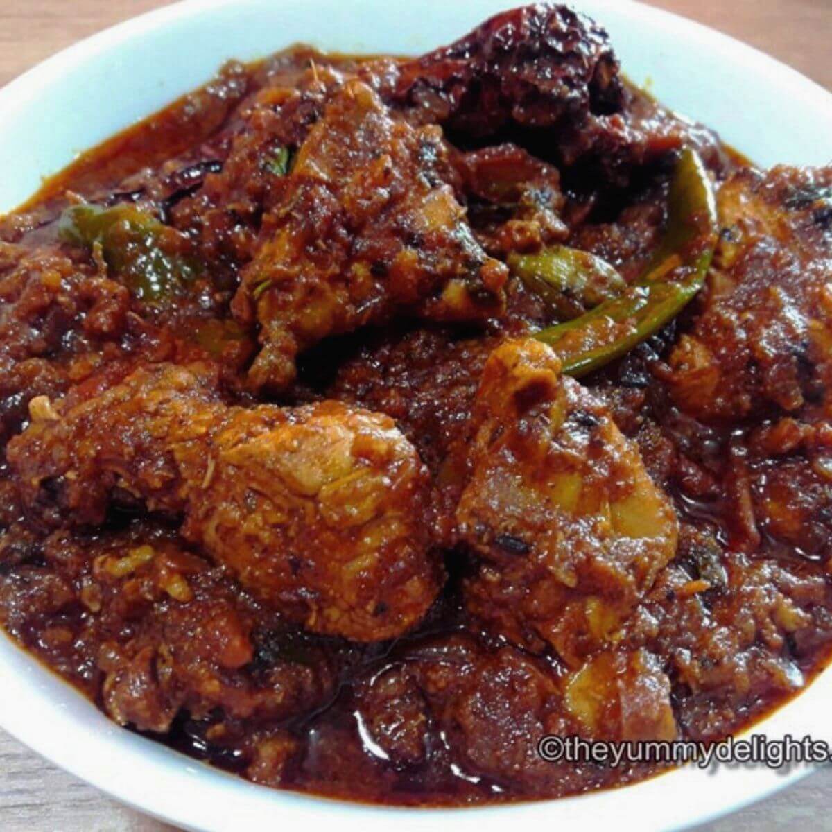 Chicken Bhuna Masala | Bhuna Chicken | Spicy Indian Chicken Curry