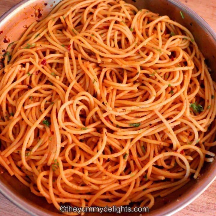 Garlic Chili Oil Noodles (within 15 minutes)