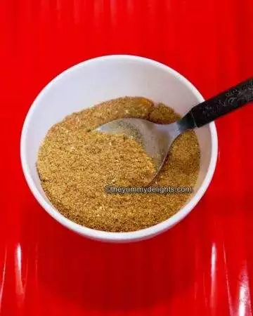homemade curry powder