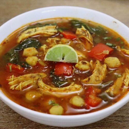Mediterranean Chicken and Chickpea Soup - The Yummy Delights