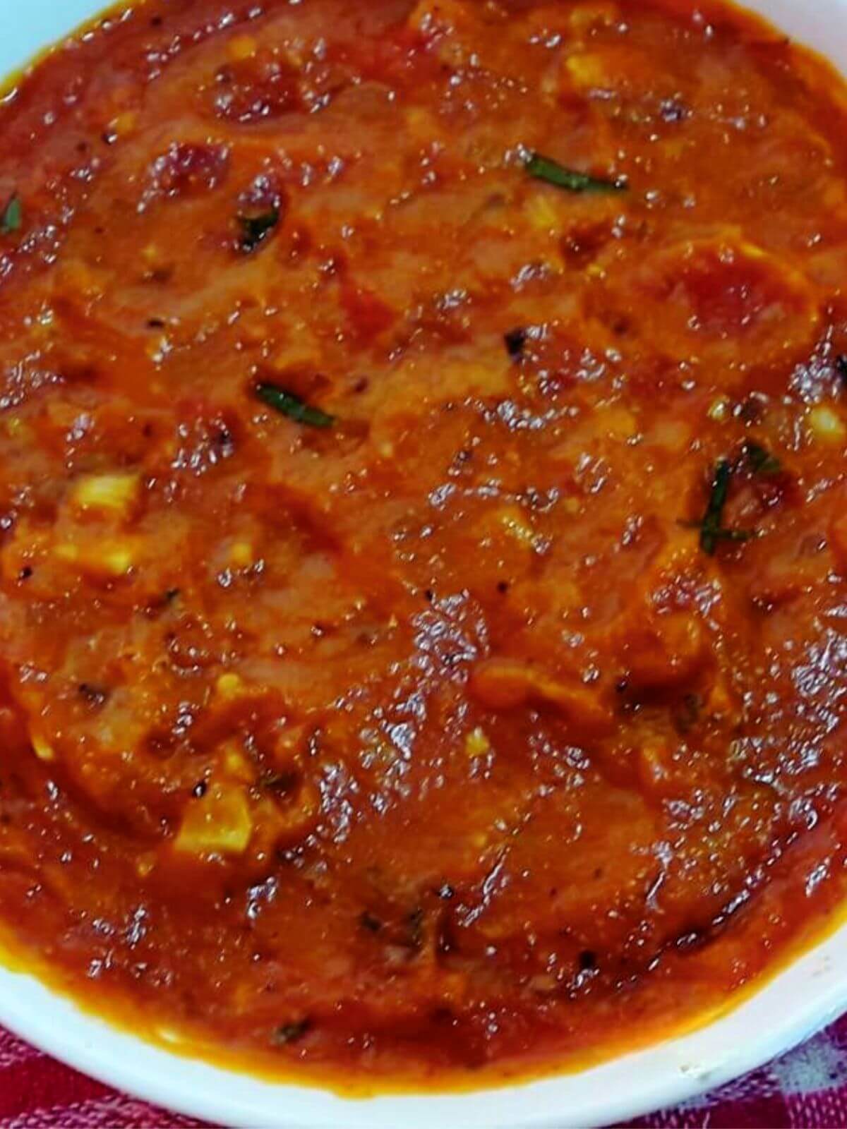 close-up of marinara sauce.