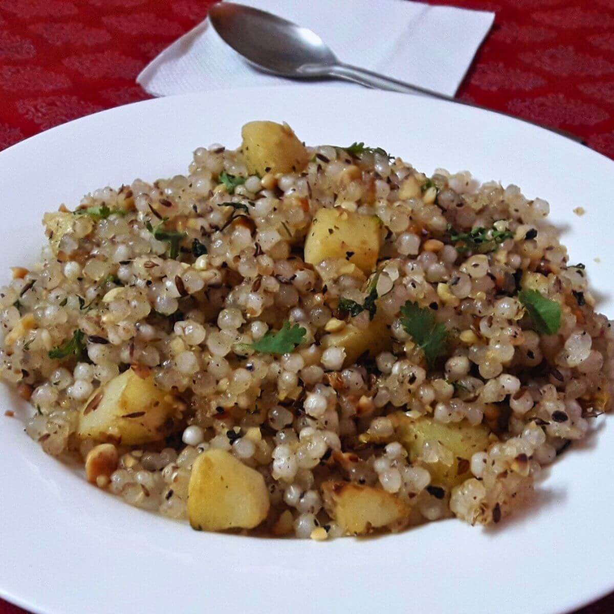 close-up of maharashtrian sabudana khichdi served on a plate.