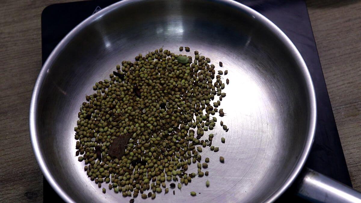Roasting whole spices for tonak masala.