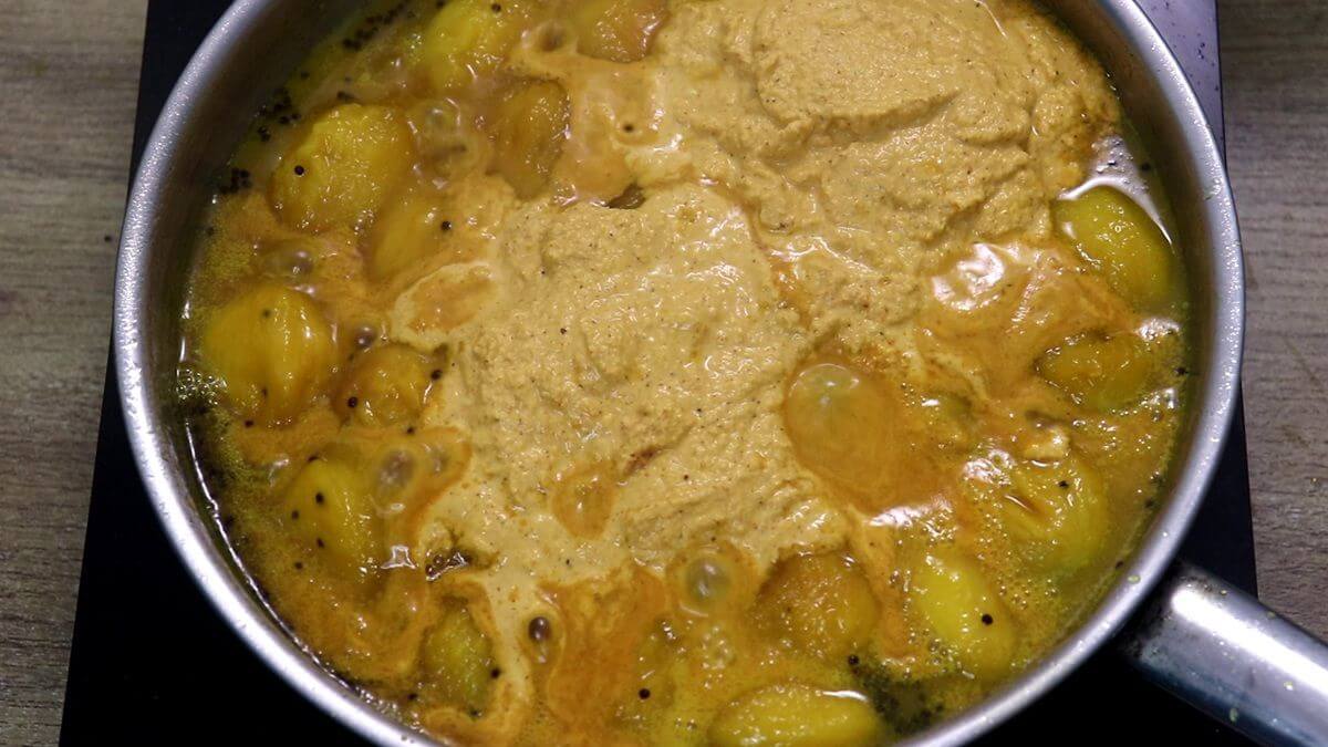 coconut mustard masala being prepared for mango sasav.