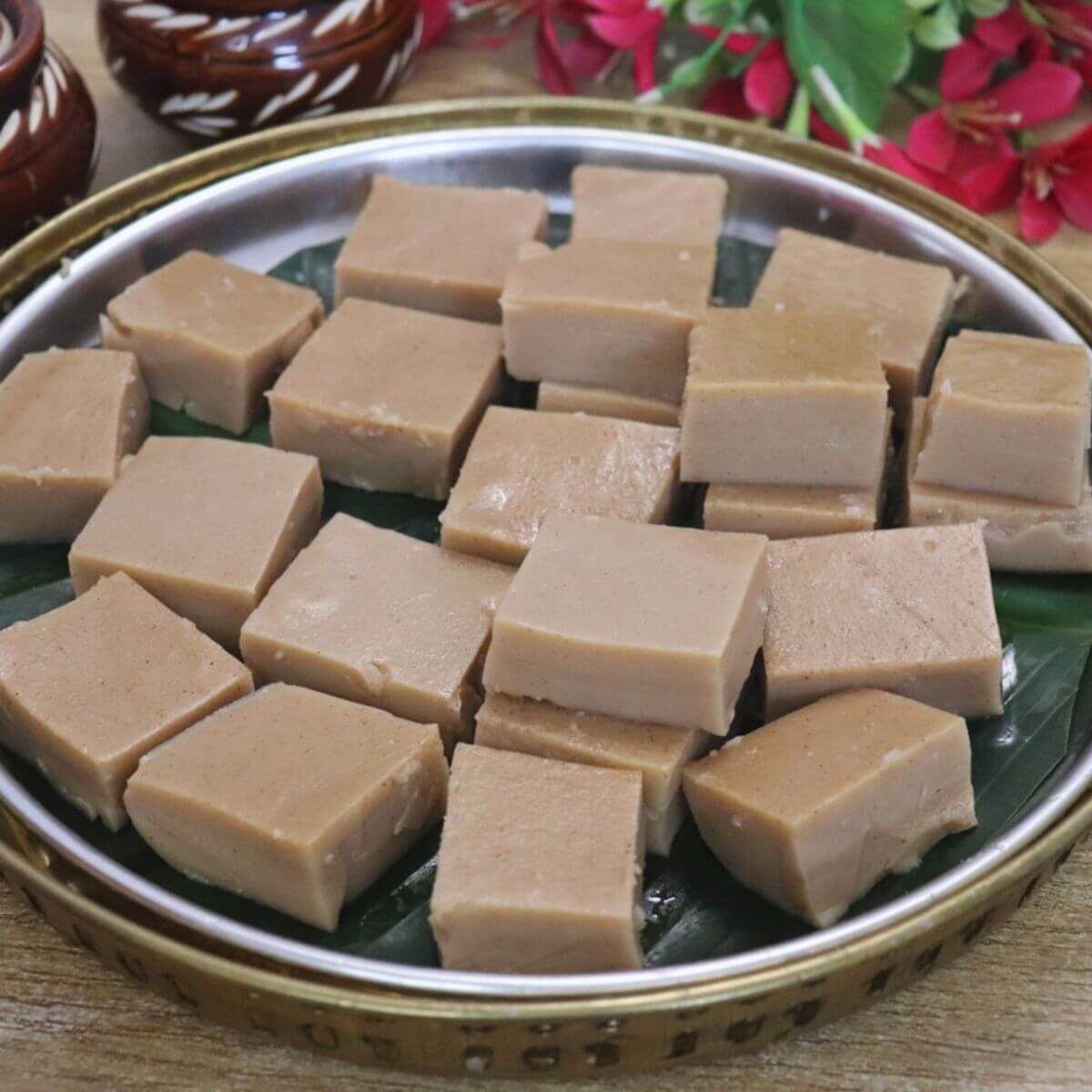 Ragi Manni served chilled on a plate lined with banana leaf.